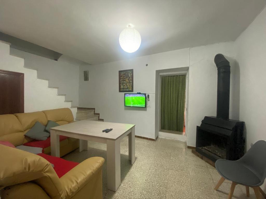 Casa Chiqui Villa ซาอารา เด ลาเซียร์รา ภายนอก รูปภาพ